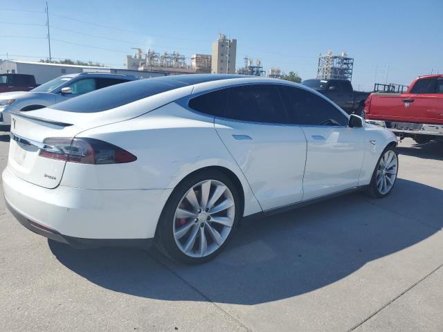 5YJSA1H11EFP52761 - 2014 TESLA MODEL S WHITE photo 3