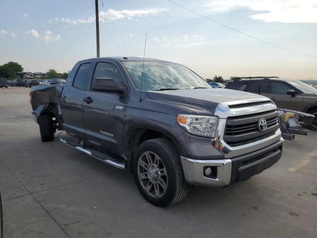 5TFUW5F14FX417151 - 2015 TOYOTA TUNDRA DOUBLE CAB SR/SR5 GRAY photo 4