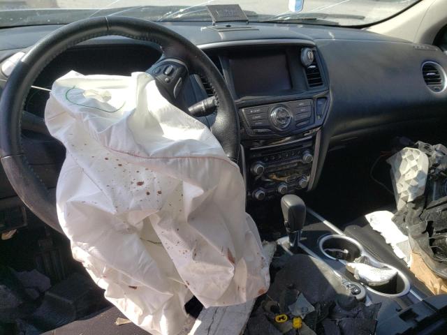 5N1DR2MM6KC640520 - 2019 NISSAN PATHFINDER S SILVER photo 8