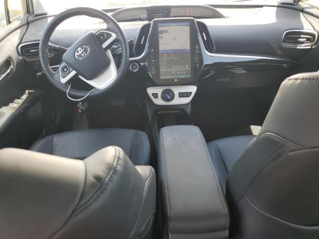 JTDKARFPXJ3073715 - 2018 TOYOTA PRIUS PRIM SILVER photo 8