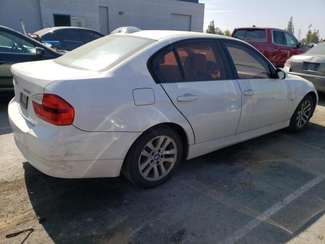 WBAVB175X6NK38440 - 2006 BMW 325 I AUTOMATIC WHITE photo 3