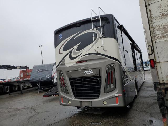 4UZACGCY0HCJN1724 - 2017 FREIGHTLINER CHASSIS XC შავი ფოტო 4