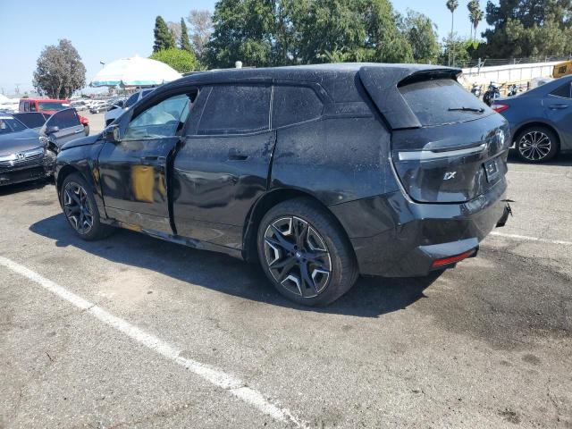 WB523CF02SCS06555 - 2025 BMW IX XDRIVE50 BLACK photo 2