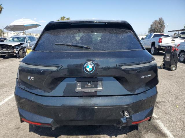 WB523CF02SCS06555 - 2025 BMW IX XDRIVE50 BLACK photo 6