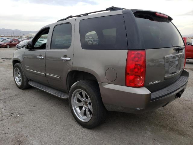 1GKS1AE09CR203218 - 2012 GMC YUKON SLE TAN photo 2