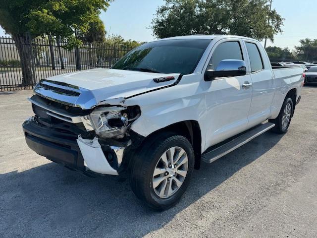 5TFRM5F18GX096129 - 2016 TOYOTA TUNDRA DOUBLE CAB SR/SR5 WHITE photo 1
