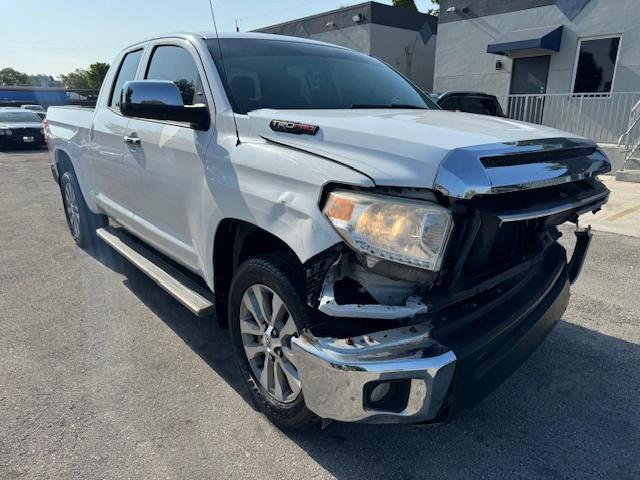 5TFRM5F18GX096129 - 2016 TOYOTA TUNDRA DOUBLE CAB SR/SR5 WHITE photo 4