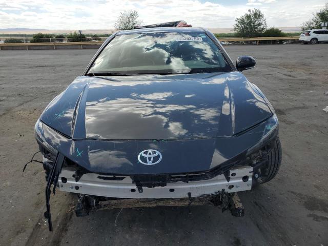 4T1DBADK7SU003174 - 2025 TOYOTA CAMRY XSE Графитовый фото 5