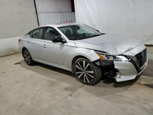 1N4BL4CW1LC187930 - 2020 NISSAN ALTIMA SR SILVER photo 4