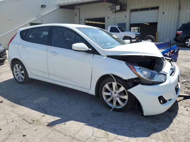 KMHCU5AE6CU049284 - 2012 HYUNDAI ACCENT GLS WHITE photo 4