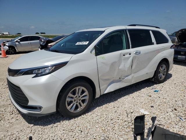 2022 TOYOTA SIENNA XLE, null