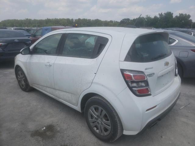 1G1JG6SG4H4162157 - 2017 CHEVROLET SONIC WHITE photo 2