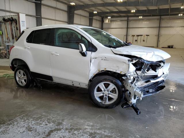 KL7CJNSB5LB092038 - 2020 CHEVROLET TRAX LS WHITE photo 4