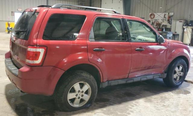 1FMCU03G89KA45758 - 2009 FORD ESCAPE XLT RED photo 3