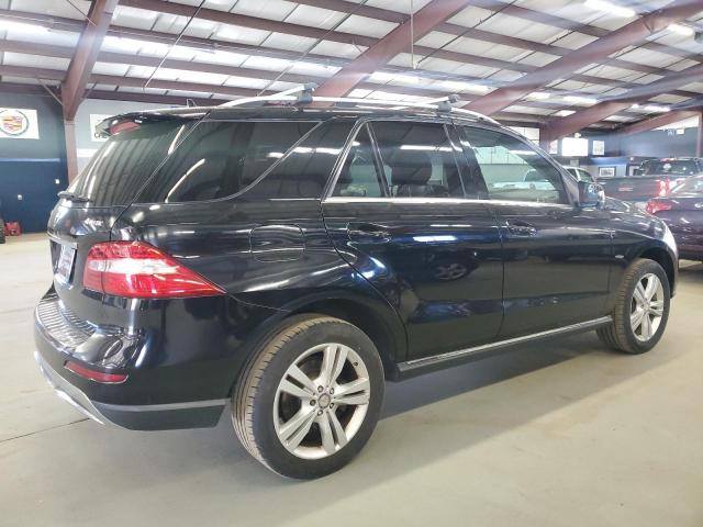 4JGDA5HB5CA024077 - 2012 MERCEDES-BENZ ML 350 4MATIC BLACK photo 3