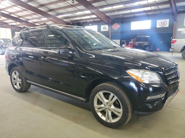 4JGDA5HB5CA024077 - 2012 MERCEDES-BENZ ML 350 4MATIC BLACK photo 4