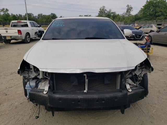 4T1BK3DB8BU430222 - 2011 TOYOTA AVALON BASE 白色 照片 5