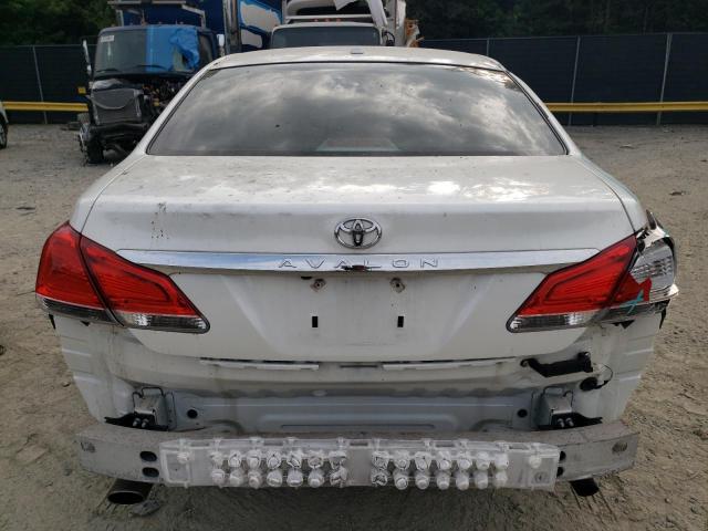4T1BK3DB8BU430222 - 2011 TOYOTA AVALON BASE 白色 照片 6