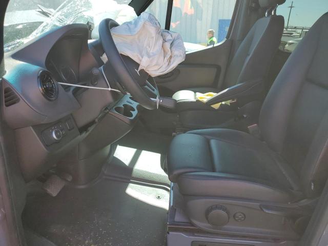 W1Z4NGHY5RT162232 - 2024 MERCEDES-BENZ SPRINTER 2500 灰色 照片 7