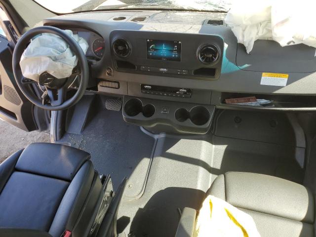 W1Z4NGHY5RT162232 - 2024 MERCEDES-BENZ SPRINTER 2500 灰色 照片 8