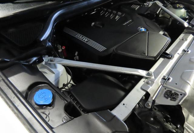 5UXTY3C07L9C46239 - 2020 BMW X3 SDRIVE30I WHITE photo 7