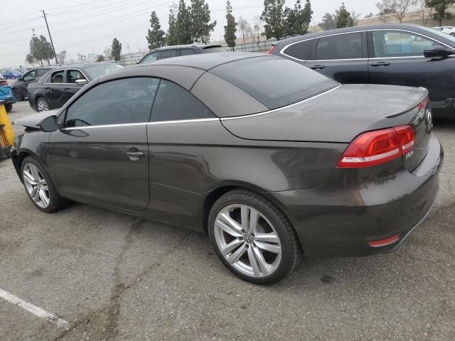 WVWFW8AH6EV007282 - 2014 VOLKSWAGEN EOS LUX BROWN photo 2