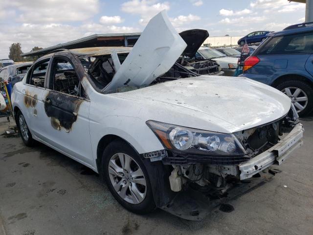 1HGCP26428A030834 - 2008 HONDA ACCORD LXP WHITE photo 4