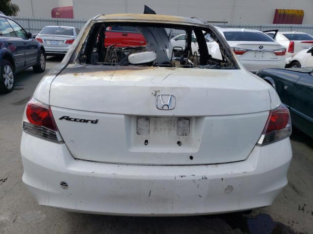 1HGCP26428A030834 - 2008 HONDA ACCORD LXP WHITE photo 6