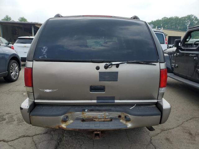 1GNDT13W8Y2237843 - 2000 CHEVROLET BLAZER GRAY photo 6