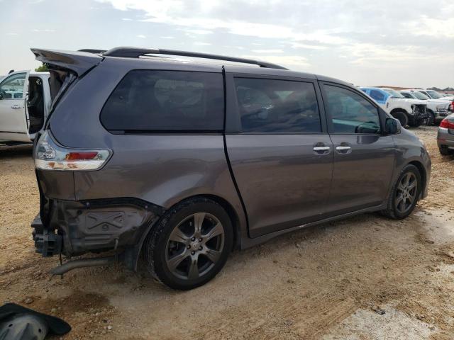 5TDXZ3DC0HS837706 - 2017 TOYOTA SIENNA SE GRAY photo 3