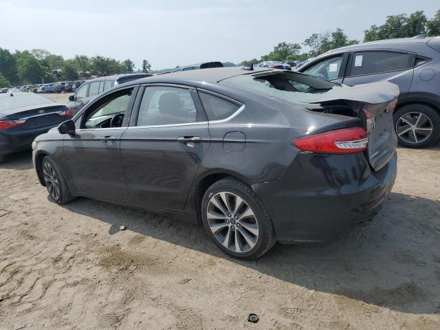 3FA6P0T94LR173174 - 2020 FORD FUSION SE BLACK photo 2