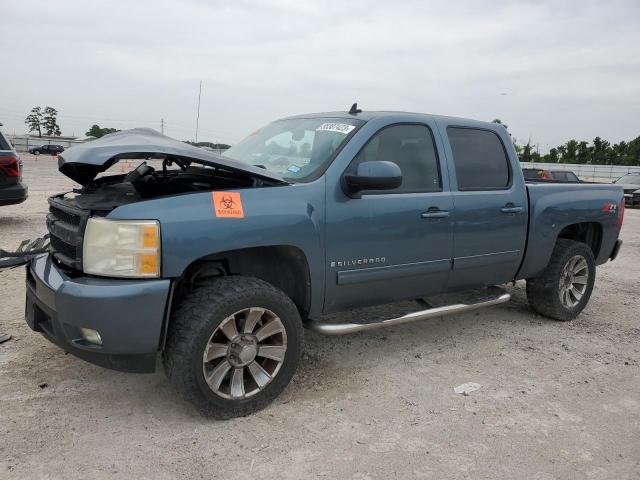 2GCEK13M671528063 - 2007 CHEVROLET SILVERADO K1500 CREW CAB BLUE photo 1