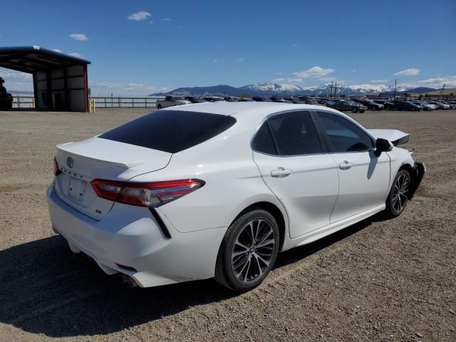 4T1B11HK3JU134847 - 2018 TOYOTA CAMRY L თეთრი ფოტო 3