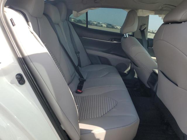 4T1T11BK1RU114184 - 2024 TOYOTA CAMRY SE NIGHT SHADE WHITE photo 10