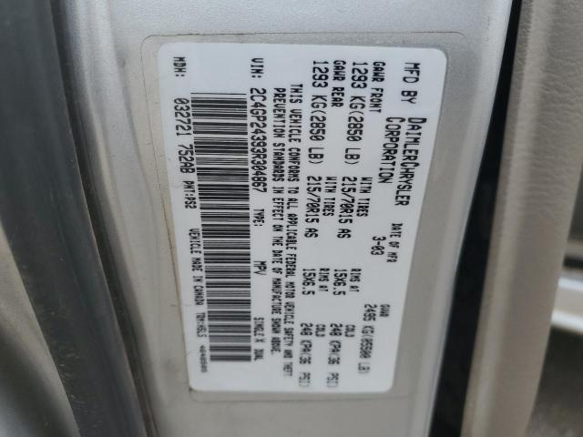 2C4GP24393R304867 - 2003 CHRYSLER TOWN & COU 银色 照片 13