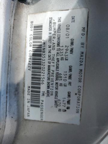 JM1NB353320221566 - 2002 MAZDA MX-5 MIATA BASE SILVER photo 12
