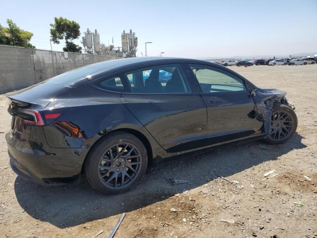 5YJ3E1EB5SF950342 - 2025 TESLA MODEL 3 BLACK photo 3