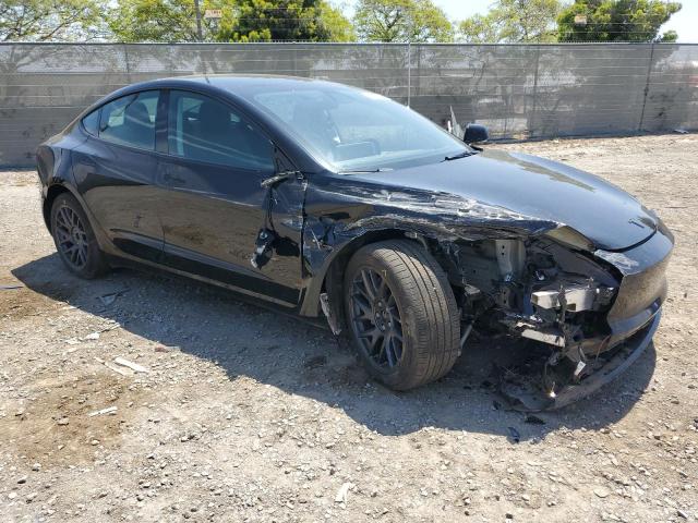 5YJ3E1EB5SF950342 - 2025 TESLA MODEL 3 BLACK photo 4