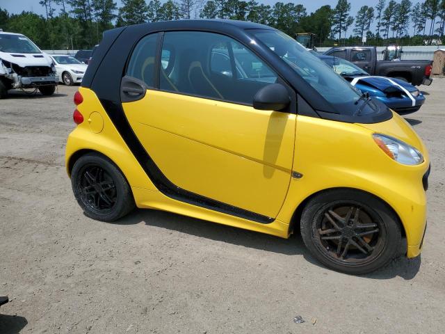 WMEEJ3BA9DK718233 - 2013 SMART FORTWO PURE YELLOW photo 2