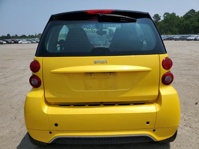 WMEEJ3BA9DK718233 - 2013 SMART FORTWO PURE YELLOW photo 6