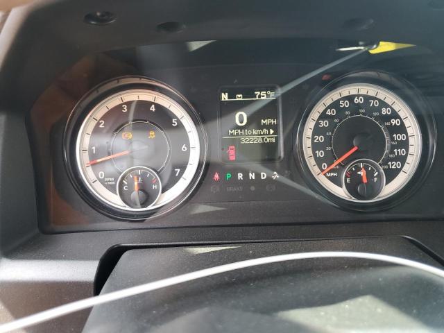 1C6RR7FT5JS186588 - 2018 RAM 1500 ST Blanc photo 9