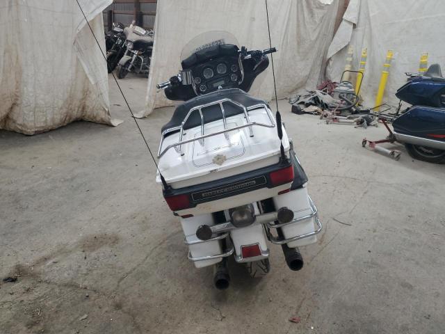 1HD1FCW196Y621332 - 2006 HARLEY-DAVIDSON FLHTCUI 白色 照片 4