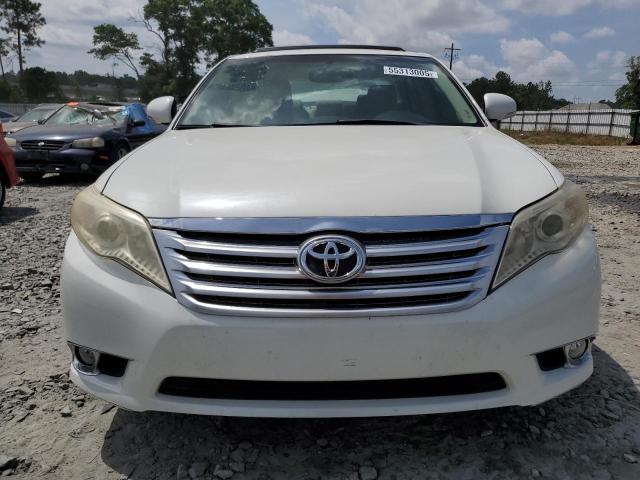 4T1BK3DB4BU423865 - 2011 TOYOTA AVALON BASE WHITE photo 5