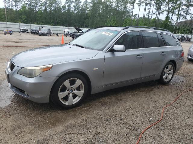 WBANN73537CN04216 - 2007 BMW 530 XIT SILVER photo 1