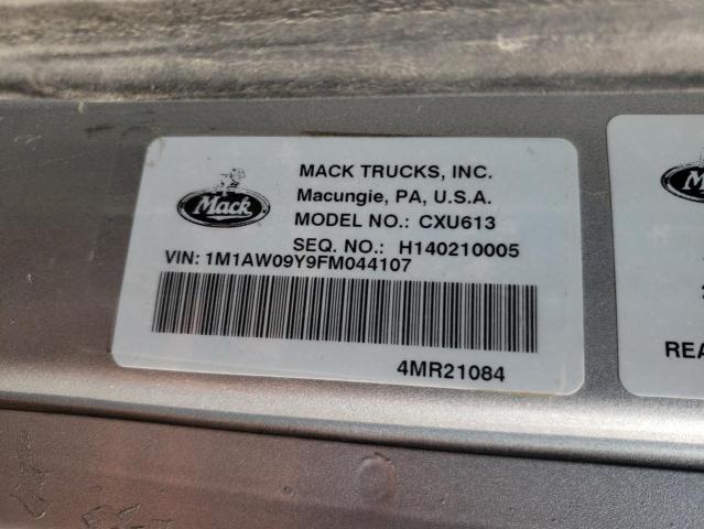 1M1AW09Y9FM044107 - 2015 MACK 600 CXU600 GRAY photo 10