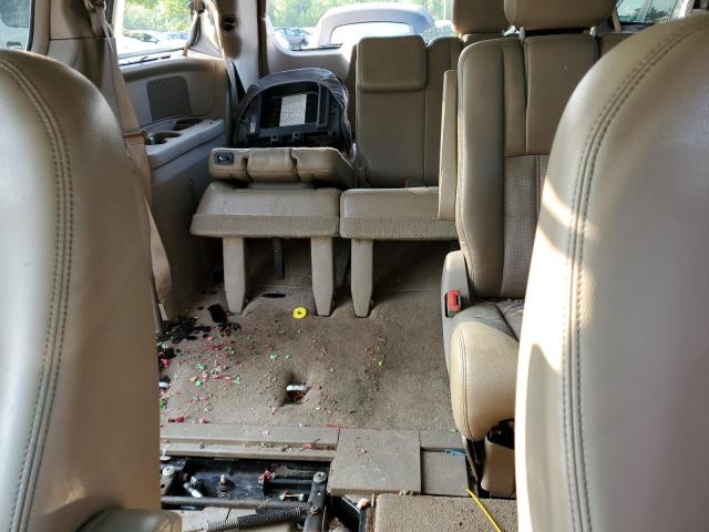 2A4RR8DG8BR704825 - 2011 CHRYSLER TOWN & COU TOURING L WHITE photo 10