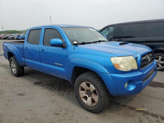 5TEMU52N66Z221462 - 2006 TOYOTA TACOMA DOUBLE CAB LONG BED BLUE photo 4