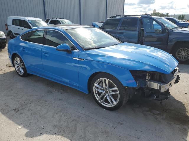 WAUDACF58MA011439 - 2021 AUDI A5 PREMIUM 45 BLUE photo 4