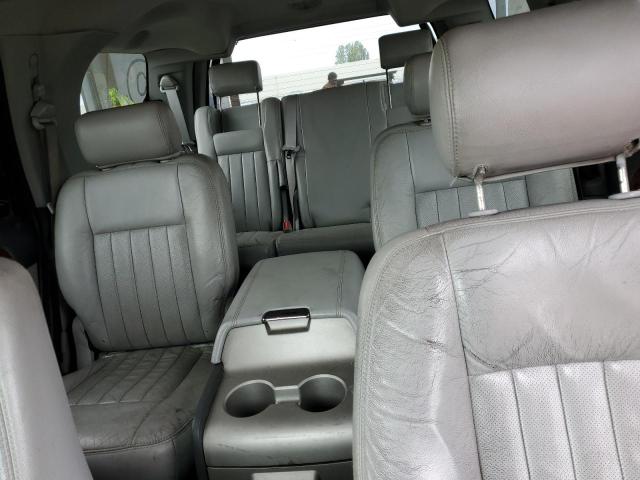 5LMFU28R84LJ10661 - 2004 LINCOLN NAVIGATOR BLACK photo 10