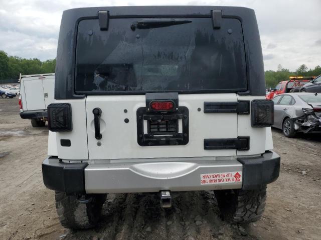 1C4BJWEG9FL684410 - 2015 JEEP WRANGLER U SAHARA WHITE photo 6